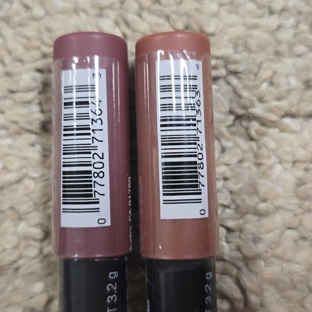 Wet n Wild Lip Set Of 2- Both Included - Picture 4 of 5
